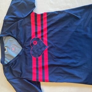 Smashfest queen tech Tee XS 4th of July